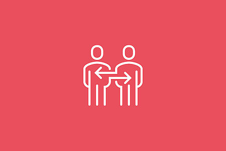 Les relations partenariales fructueuses que permet Dauphine Executive Education formation continue de l'Université Paris Dauphine-PSL Pictogramme de personnes échangeant, symbole des relations partenariales fructueuses que permet Dauphine Executive Education formation continue de l'Université Paris Dauphine-PSL